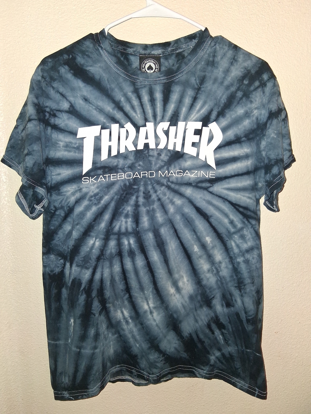 Thrasher Men’s Tie-Dye Logo T‑Shirt in Black/Gray/blue Sz Medium